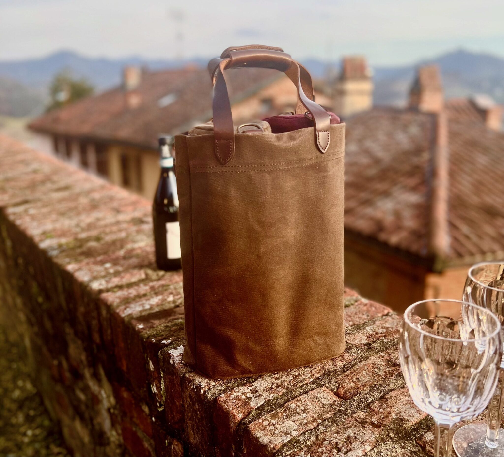wine carrier in Italy